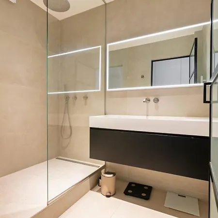 Apartment Trocadero - Beautiful With Terraces *