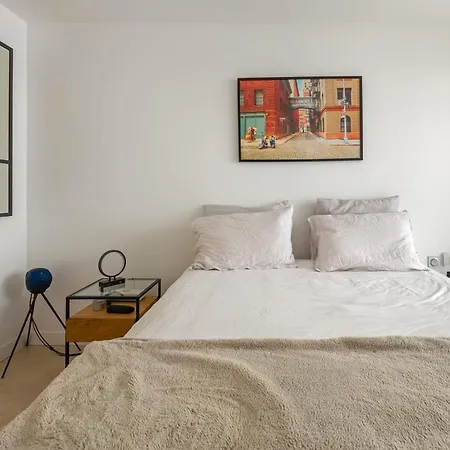Trocadero - Beautiful With Terraces Apartment *